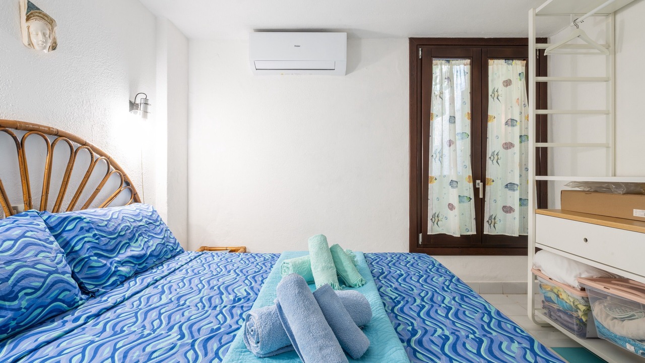 Photo of Bedroom in Campulongu