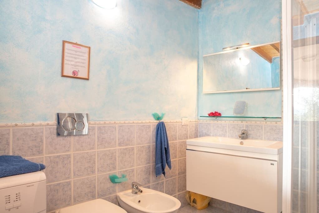 Photo of Bathroom in Telti