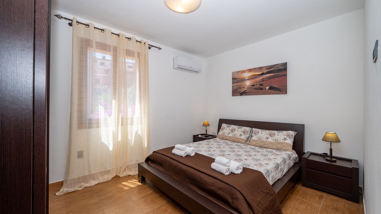 Photo of Bedroom in La Maddalena
