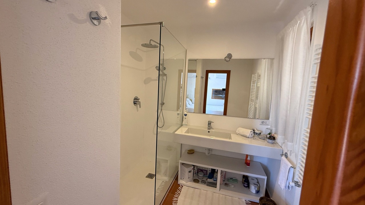 Photo of Bathroom in Portobello