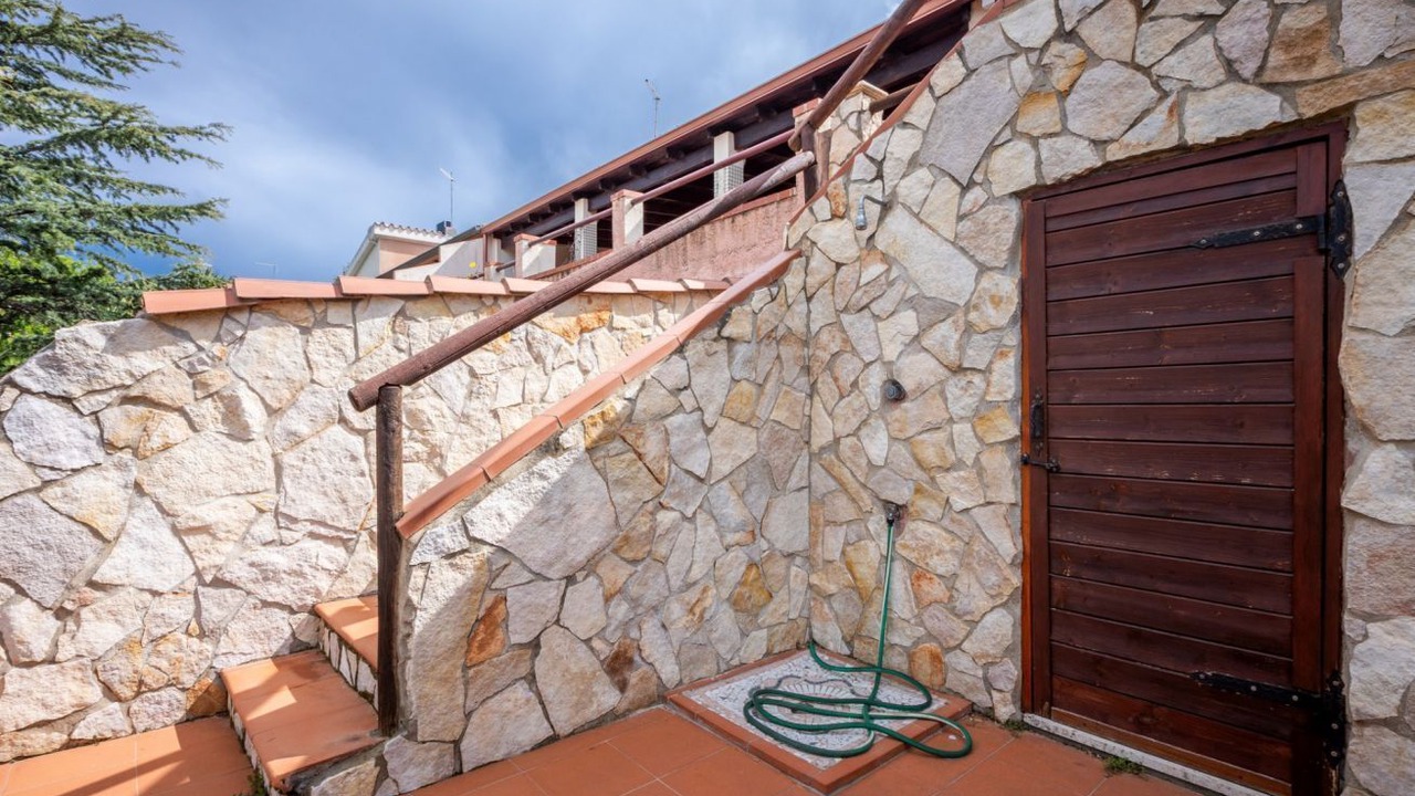 Photo of Outdoor in Geremeas