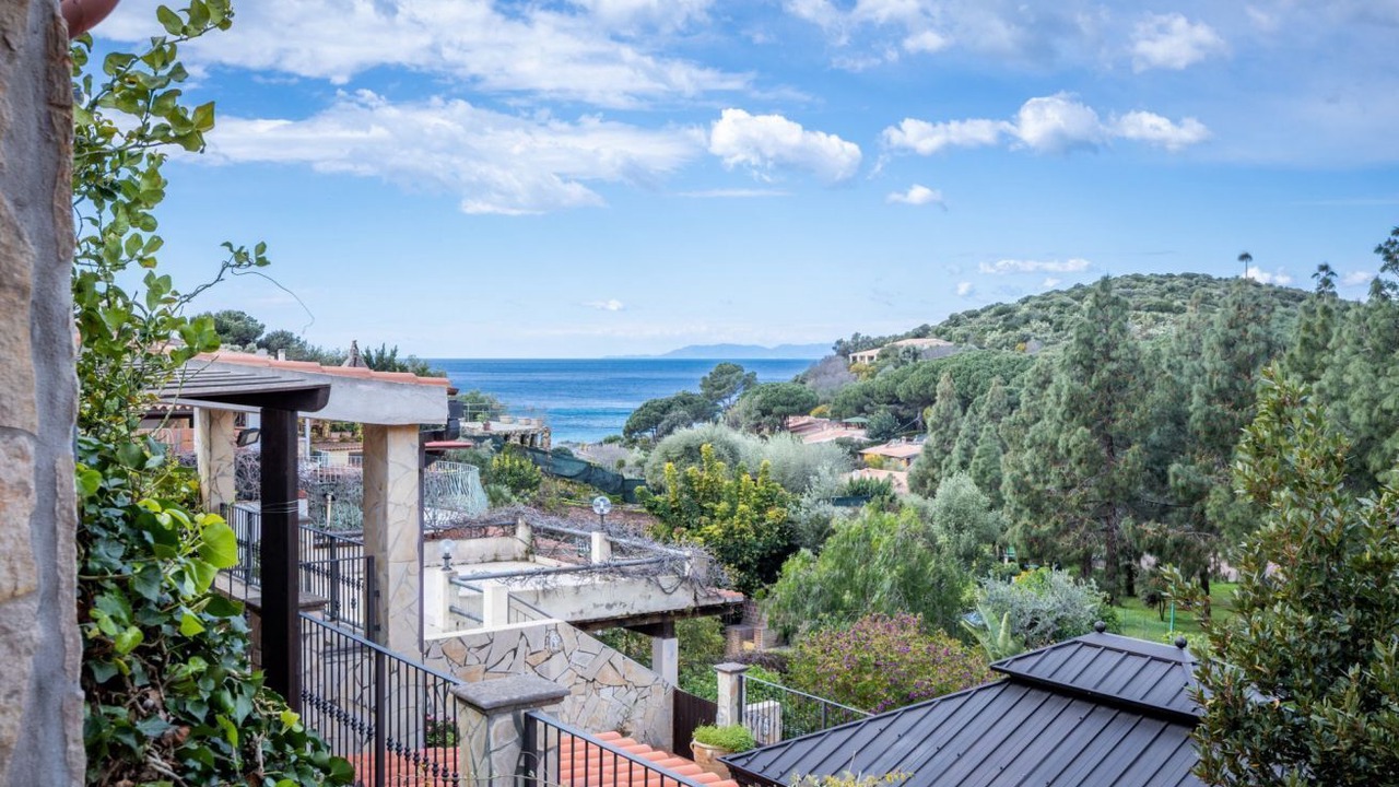 Photo of Outdoor in Geremeas