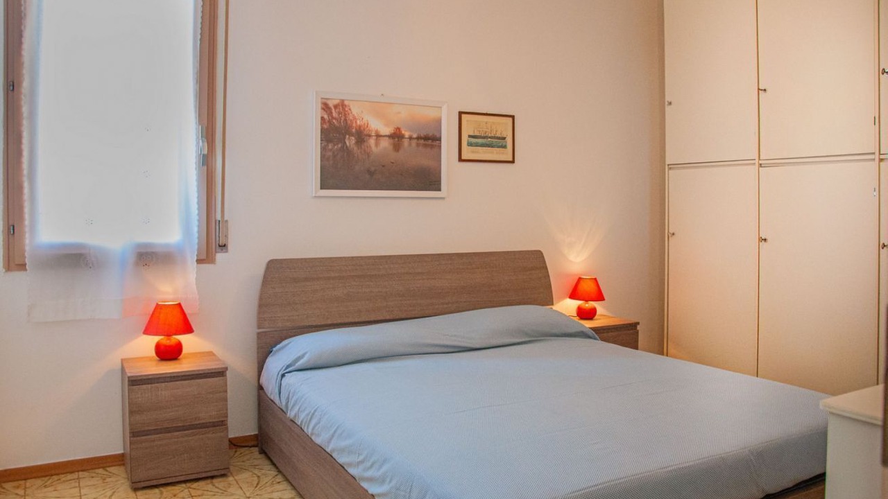 Photo of Bedroom in Lido