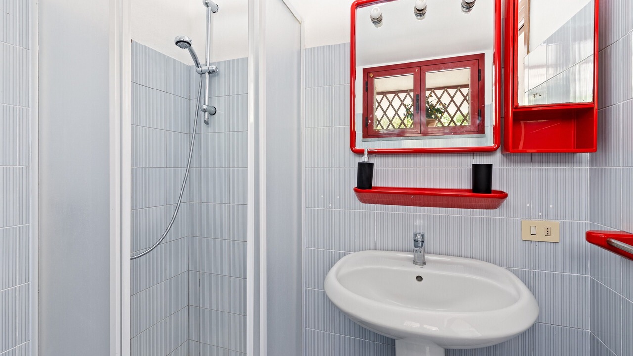 Photo of Bathroom in Magomadas