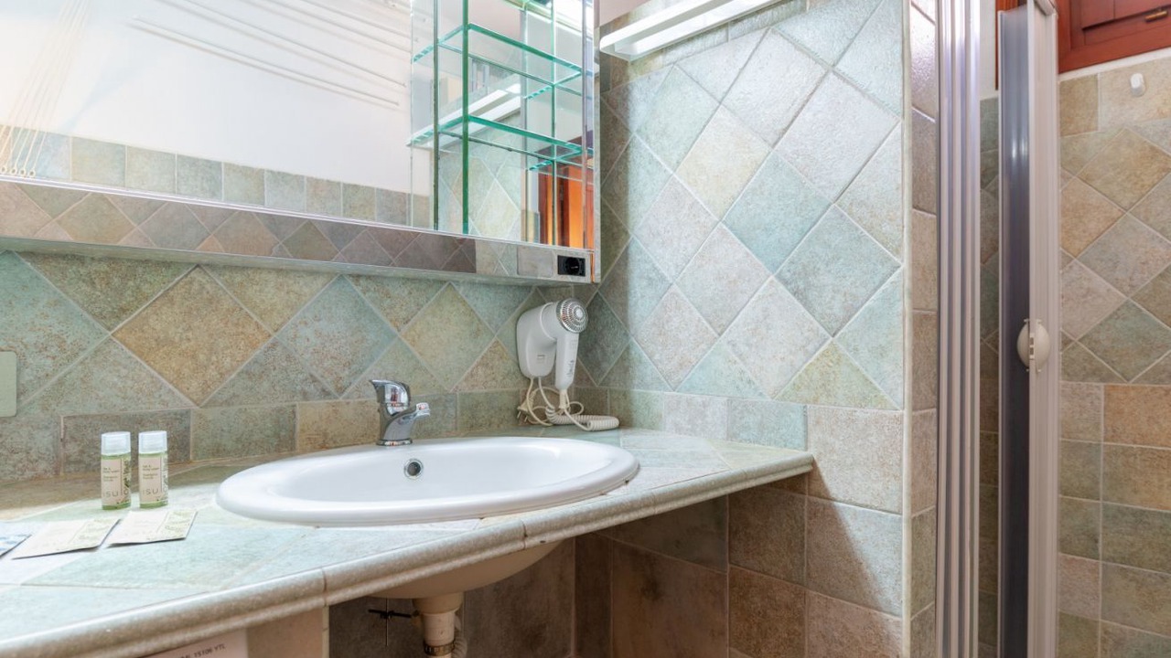 Photo of Bathroom in Arbus