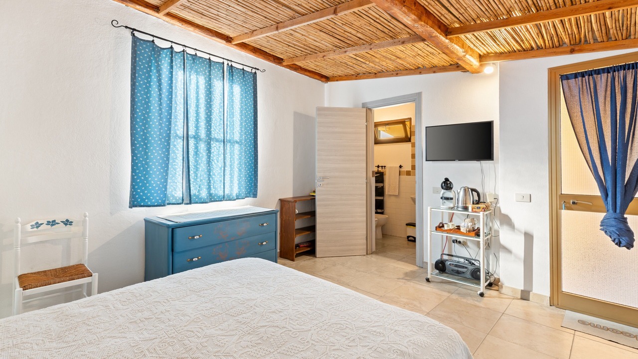 Photo of Bedroom in Siamanna