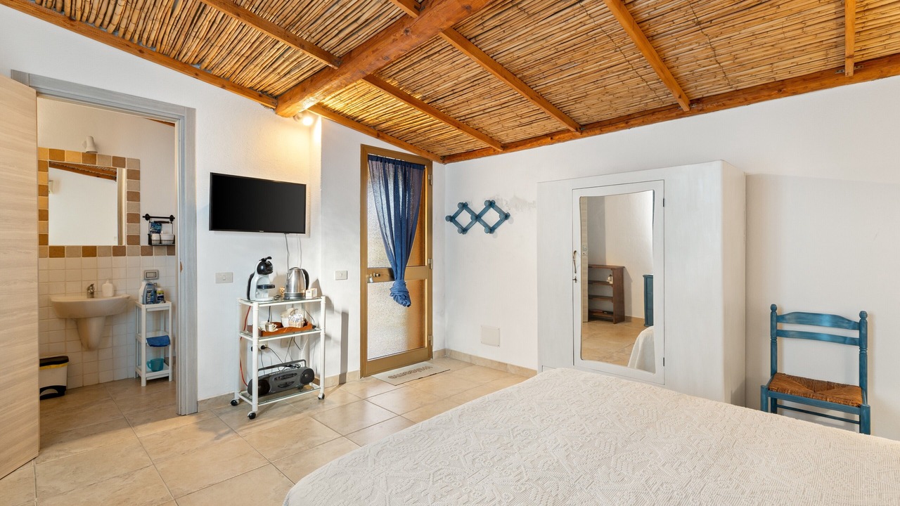 Photo of Bedroom in Siamanna