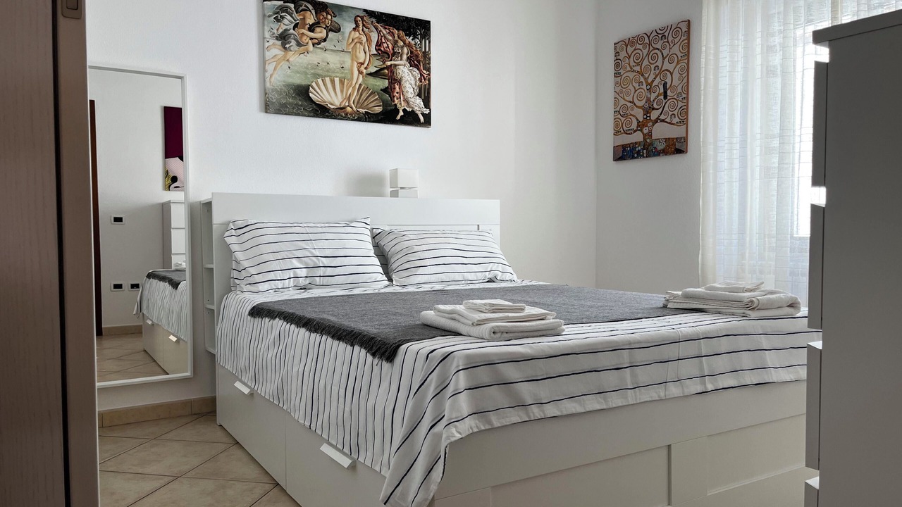 Photo of Bedroom in Oliena