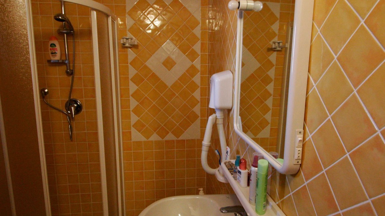 Photo of Bathroom in Golfo di Marinella