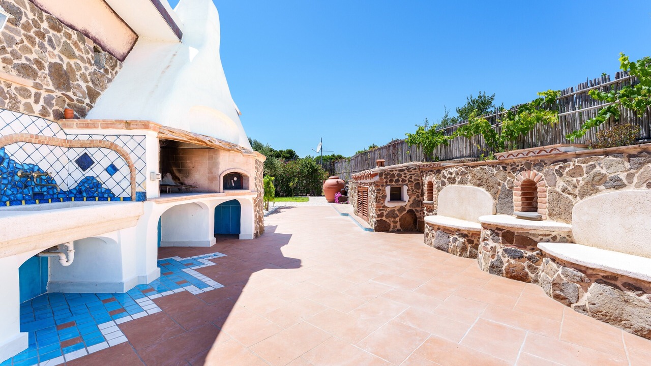 Photo of Patio Balcony in Orosei
