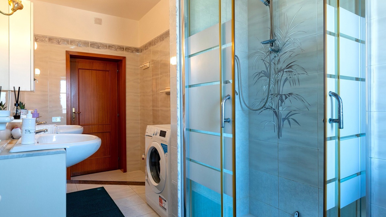 Photo of Bathroom in Olmedo