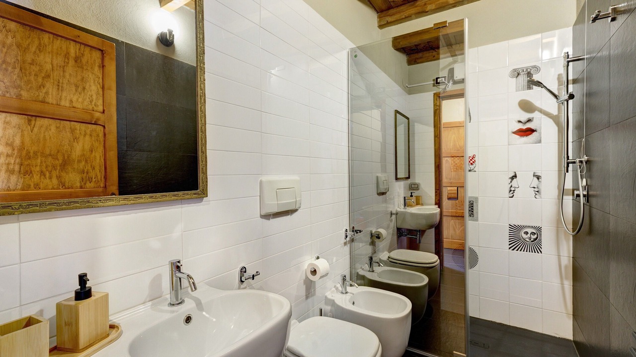 Photo of Bathroom in Tuili