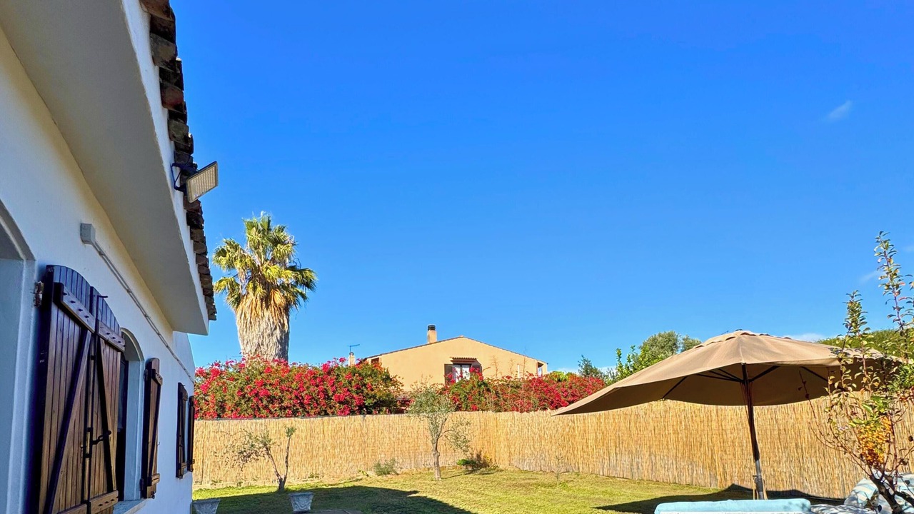 Photo of Outdoor in Capitana