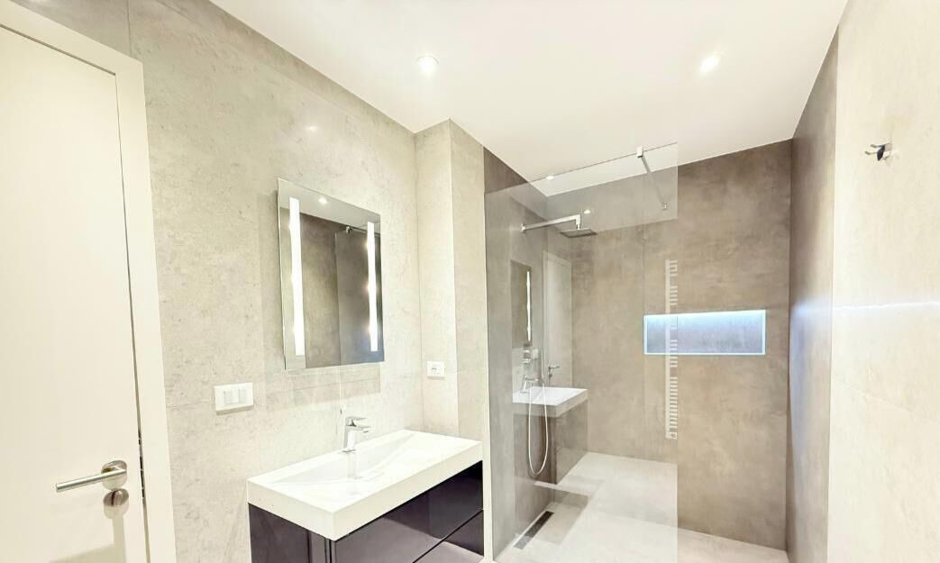 Photo of Bathroom in Baja Sardinia