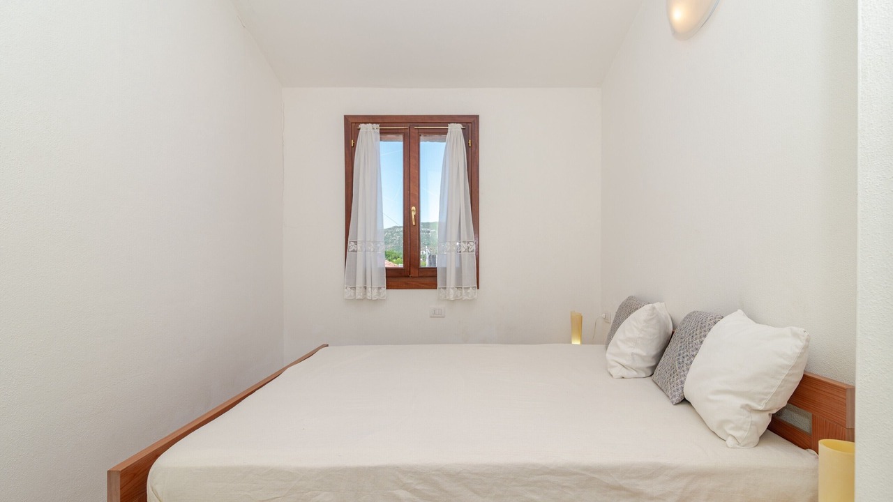 Photo of Bedroom in Monte Petrosu