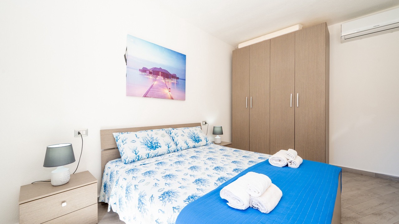 Photo of Bedroom in La Maddalena