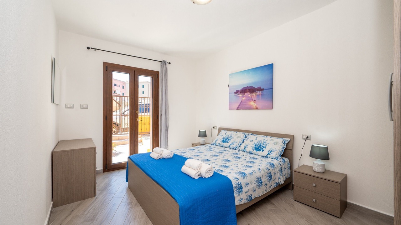 Photo of Bedroom in La Maddalena