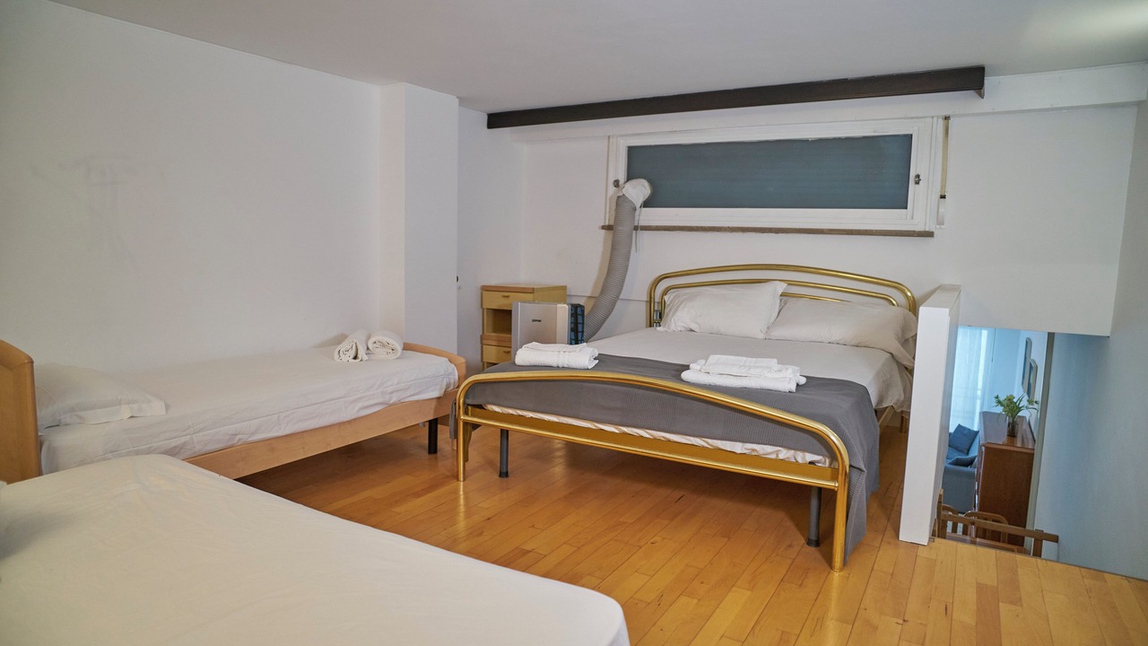 Photo of Bedroom in Marina Centro