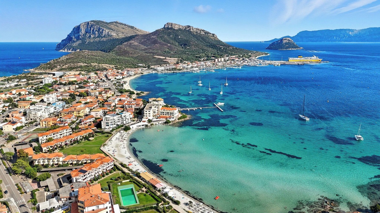 Photo of Others in Baia Caddinas