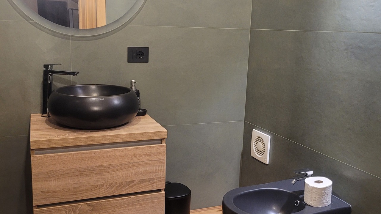 Photo of Bathroom in Historic Castle District