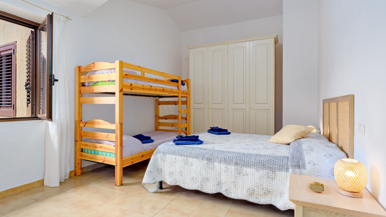 Photo of Bedroom in Cannigione