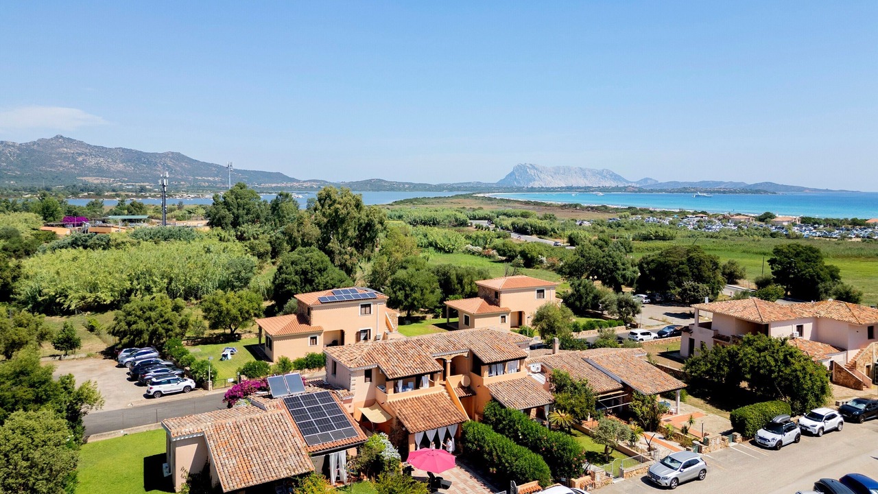 Photo of Outdoor in San Teodoro City Centre