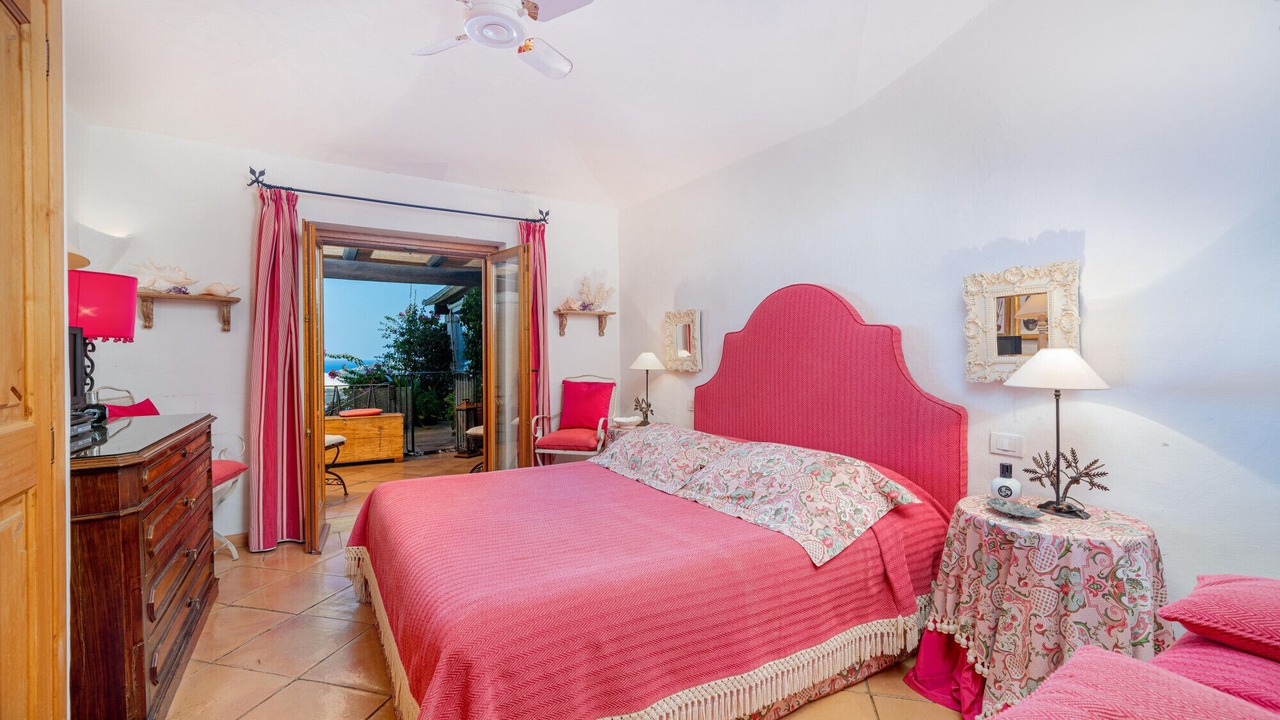 Photo of Bedroom in Pantogia