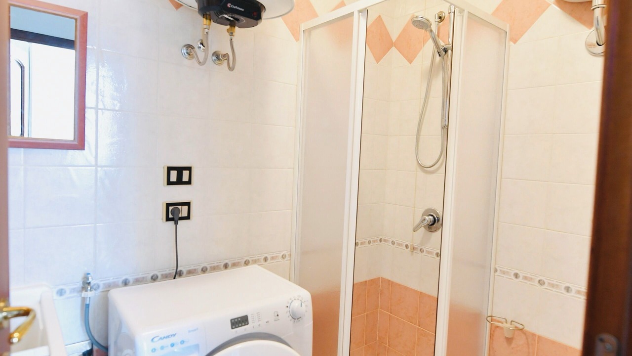 Photo of Bathroom in Oristano Historic Centre