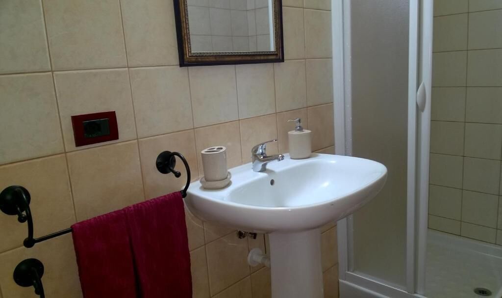 Photo of Bathroom in Nurachi
