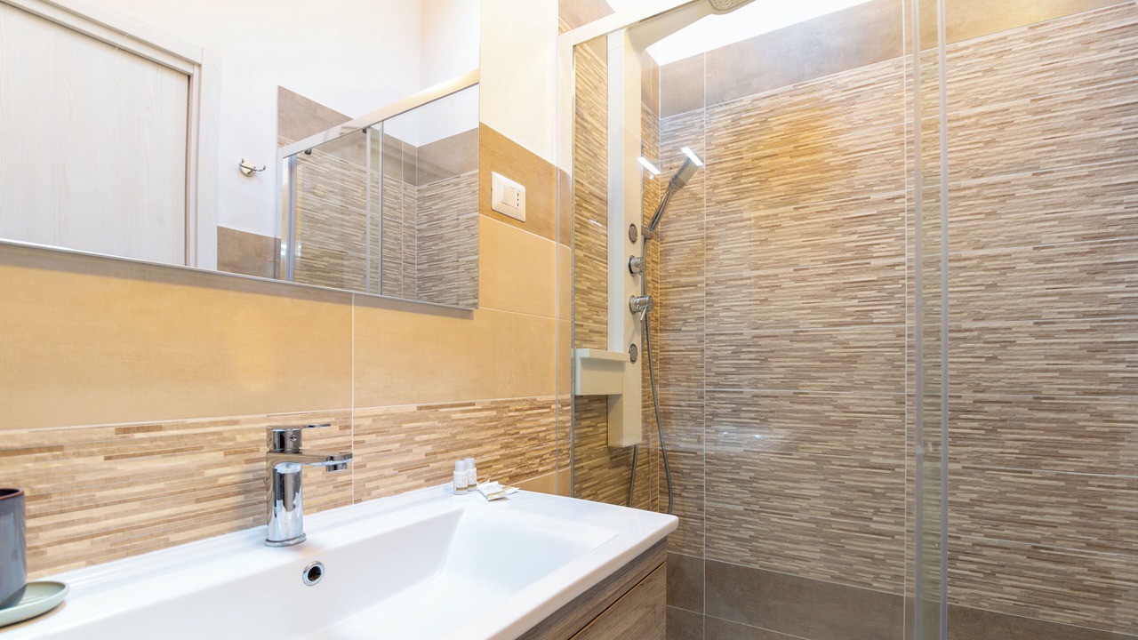 Photo of Bathroom in Oristano Historic Centre