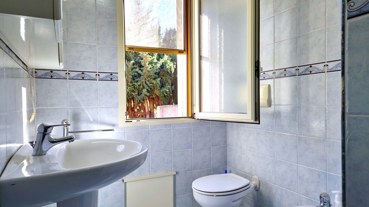 Photo of Bathroom in Orosei