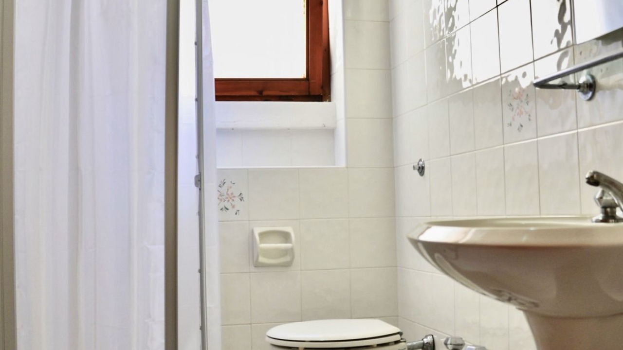 Photo of Bathroom in Lido