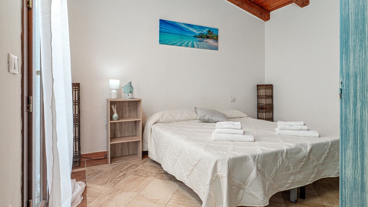 Photo of Bedroom in Baia Caddinas