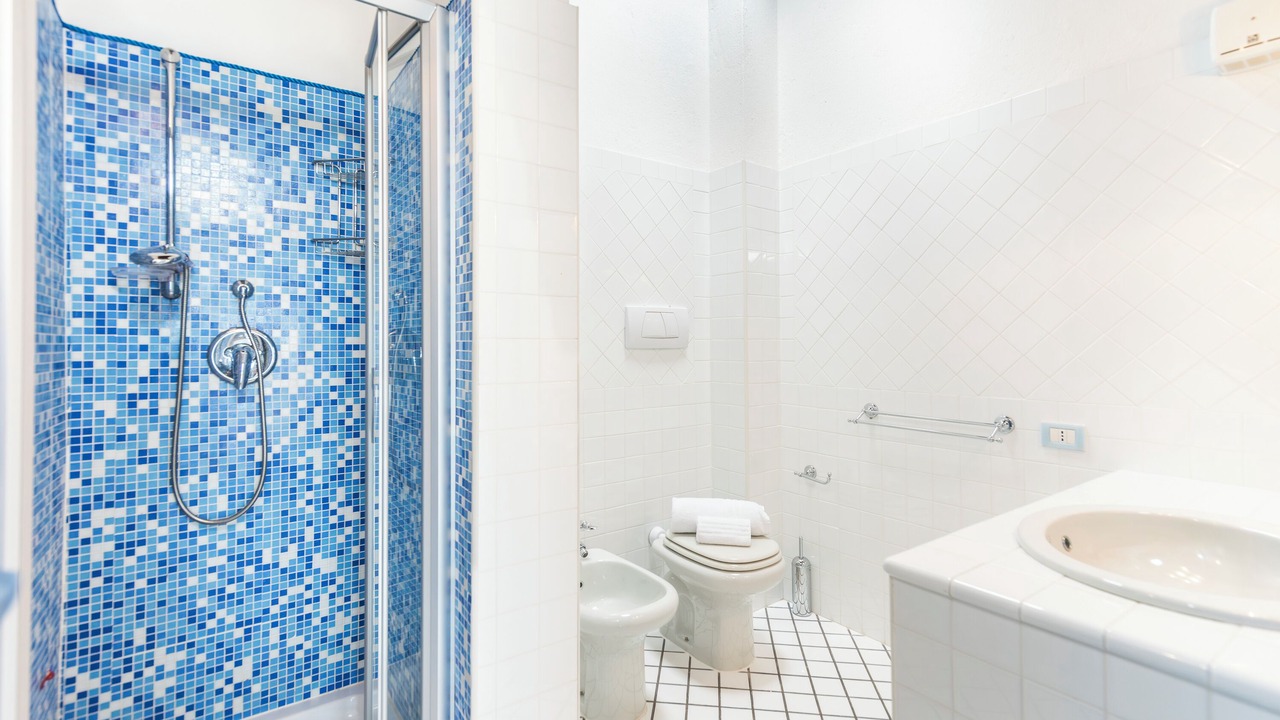 Photo of Bathroom in Tiriddo