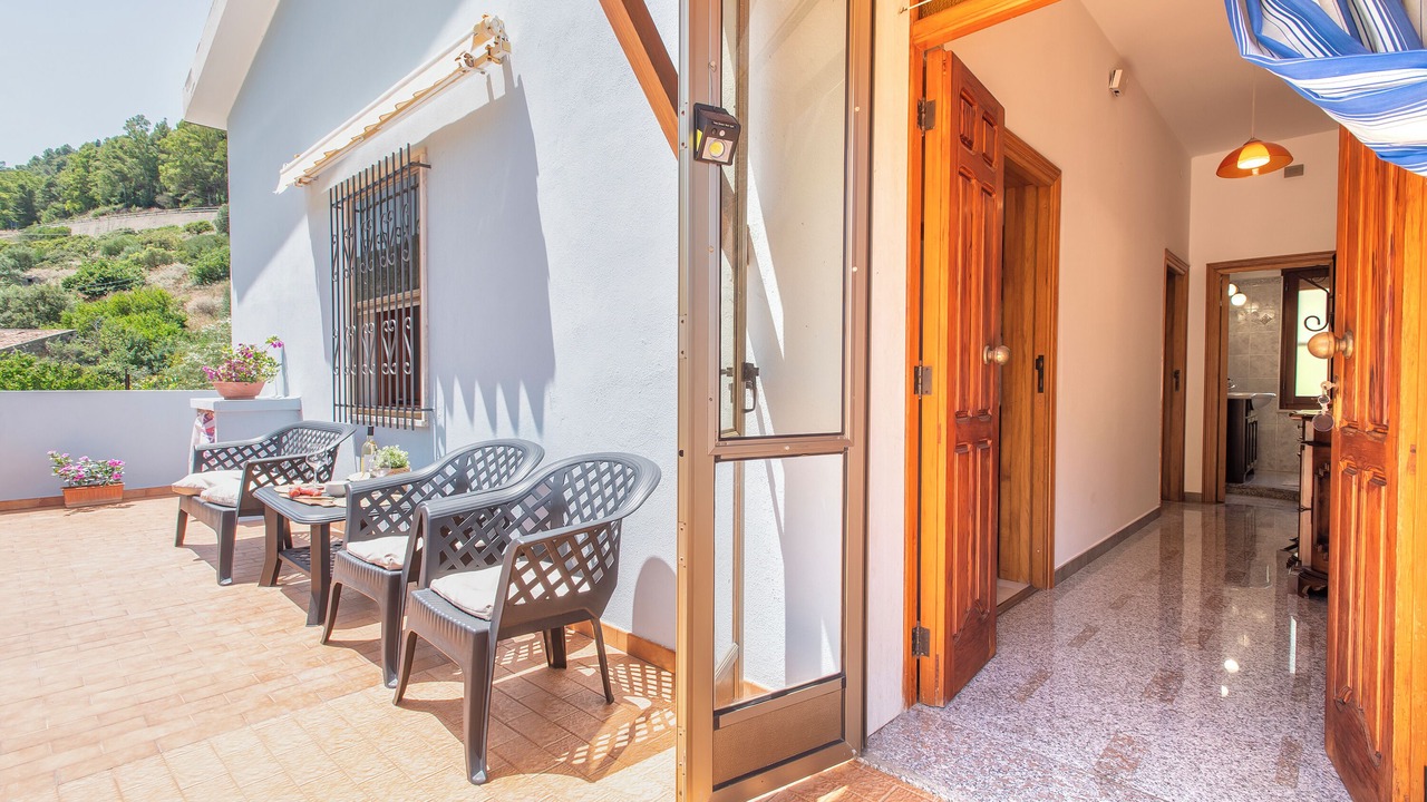 Photo of Patio Balcony in Osilo