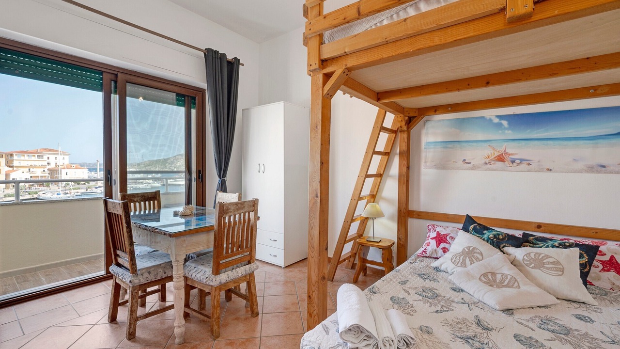 Photo of Bedroom in La Maddalena