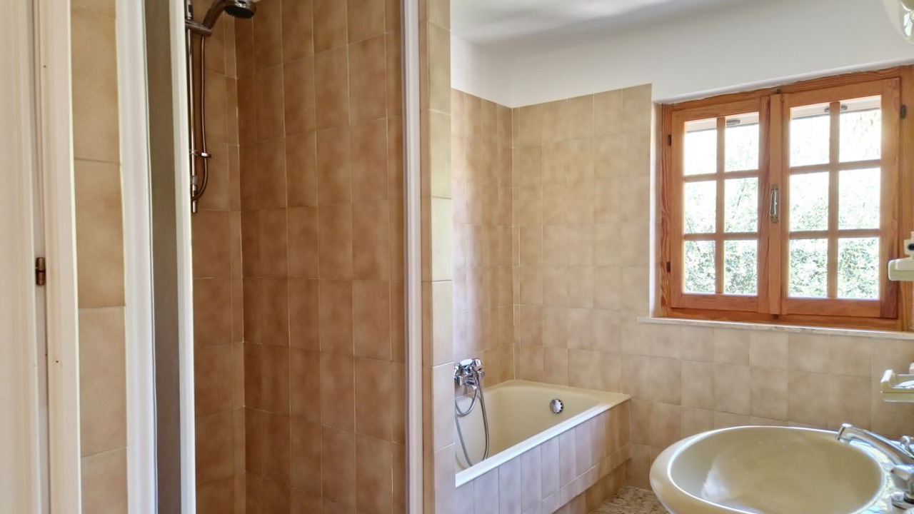 Photo of Bathroom in Sas Linnas Siccas