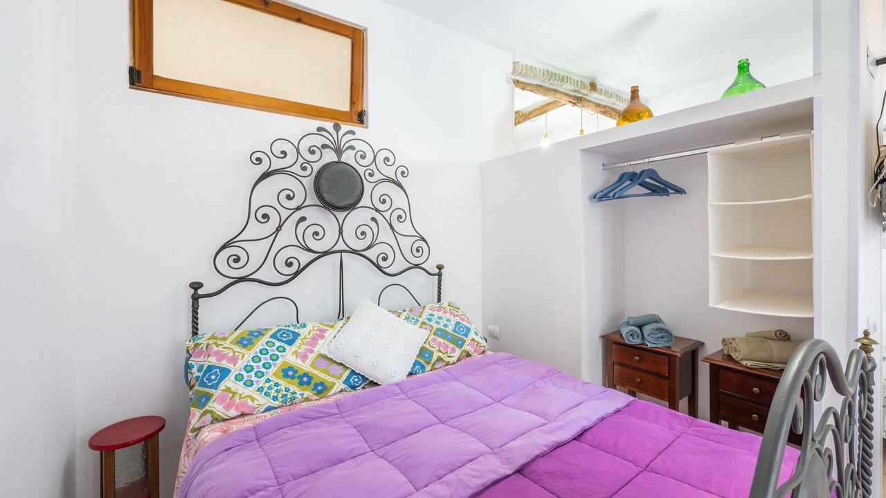 Photo of Bedroom in Cagliari