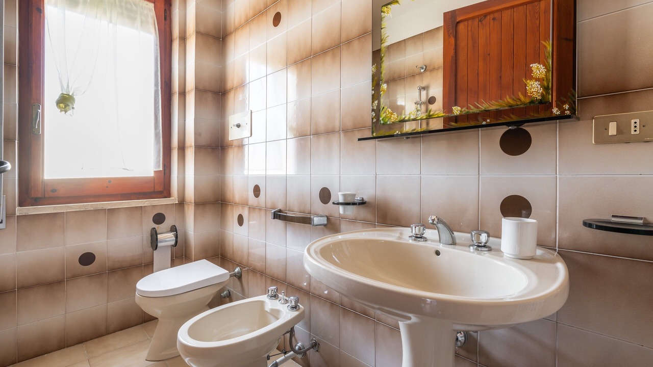 Photo of Bathroom in Capitana