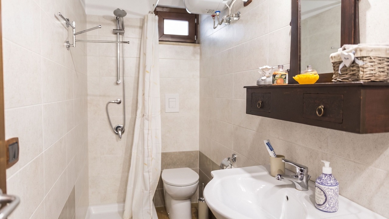 Photo of Bathroom in Arce