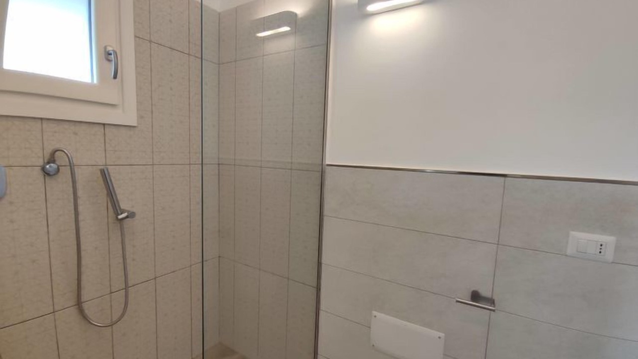 Photo of Bathroom in Tiriddo
