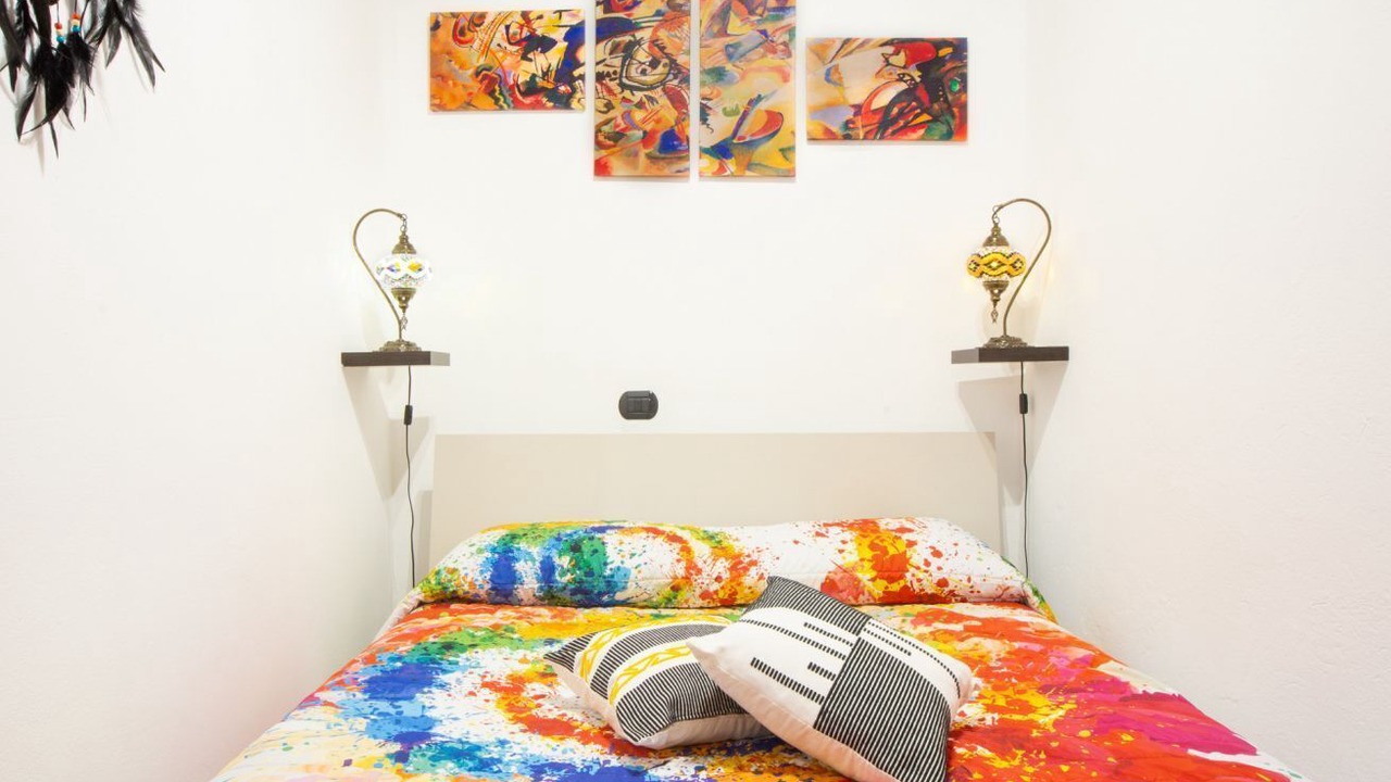 Photo of Bedroom in Historic Castle District