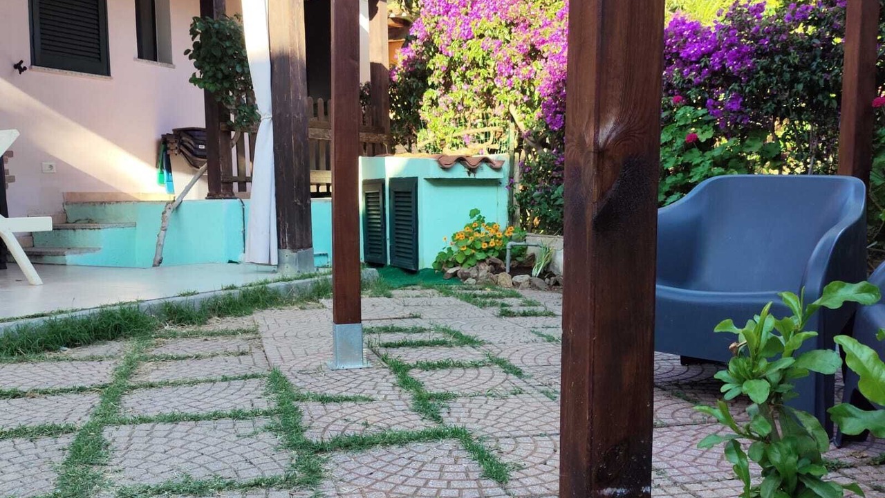 Photo of Outdoor in Agrustos