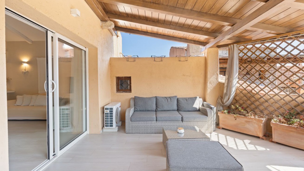 Photo of Patio Balcony in Liscia di Vacca