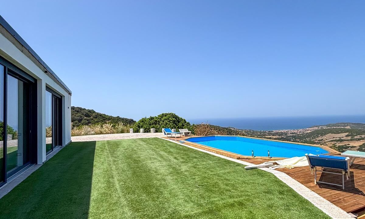 Photo of Outdoor in Tergu