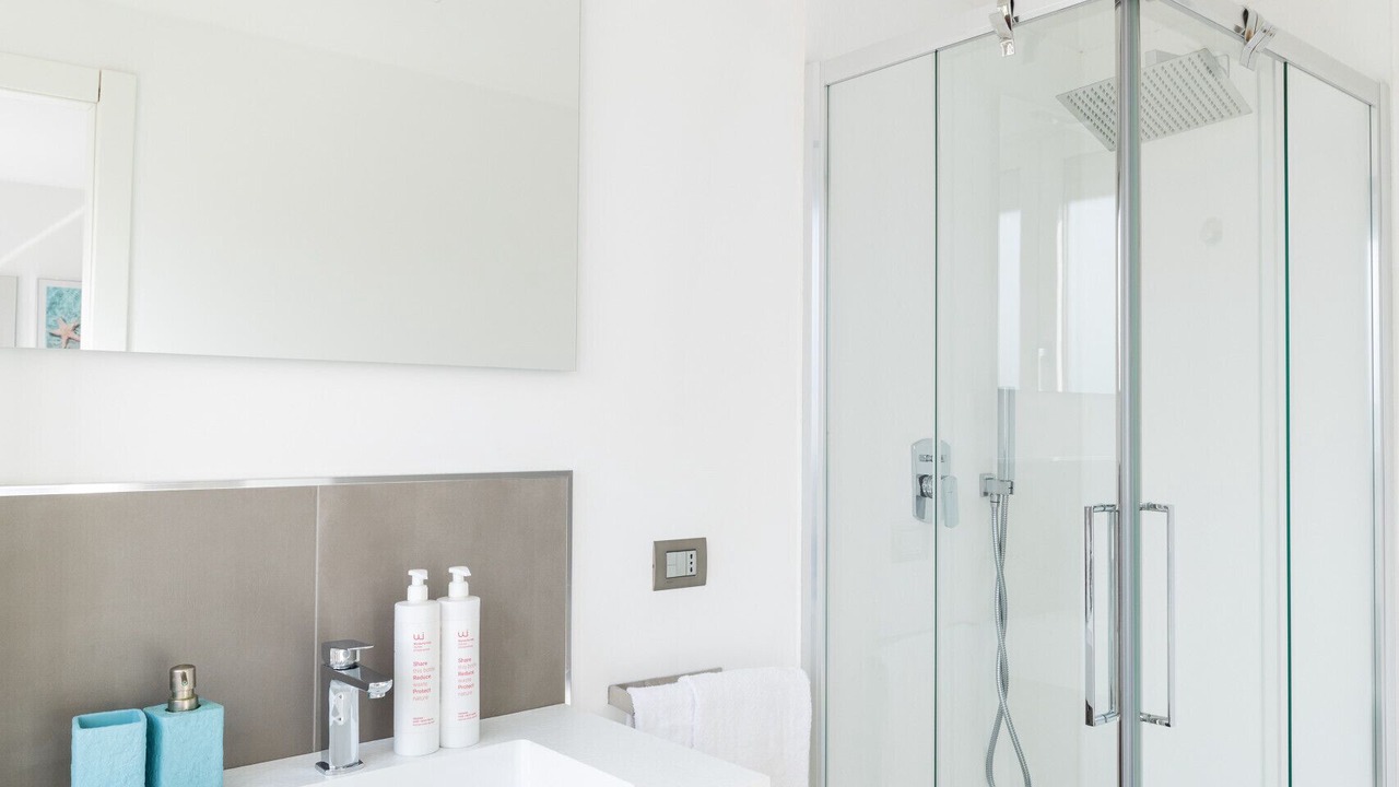 Photo of Bathroom in Olbia City Centre