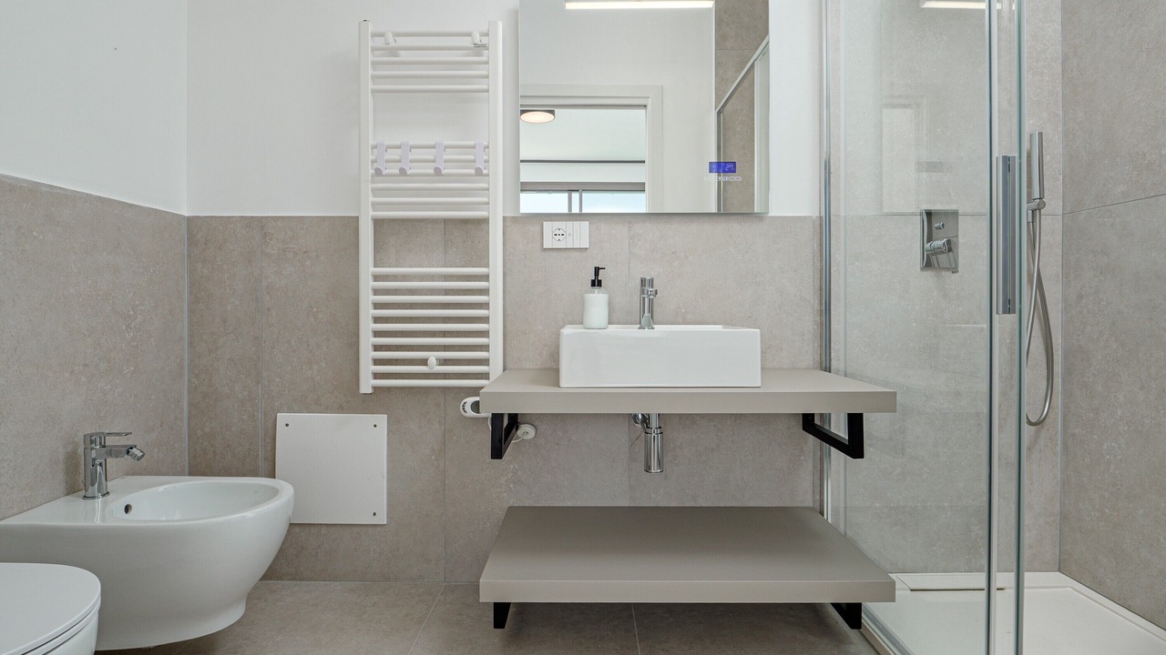Photo of Bathroom in Baia Caddinas
