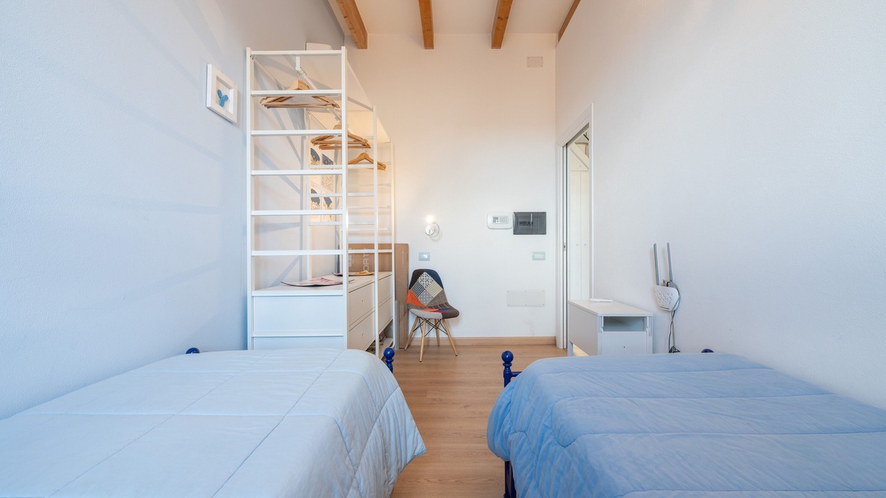 Photo of Bedroom in Historic Castle District