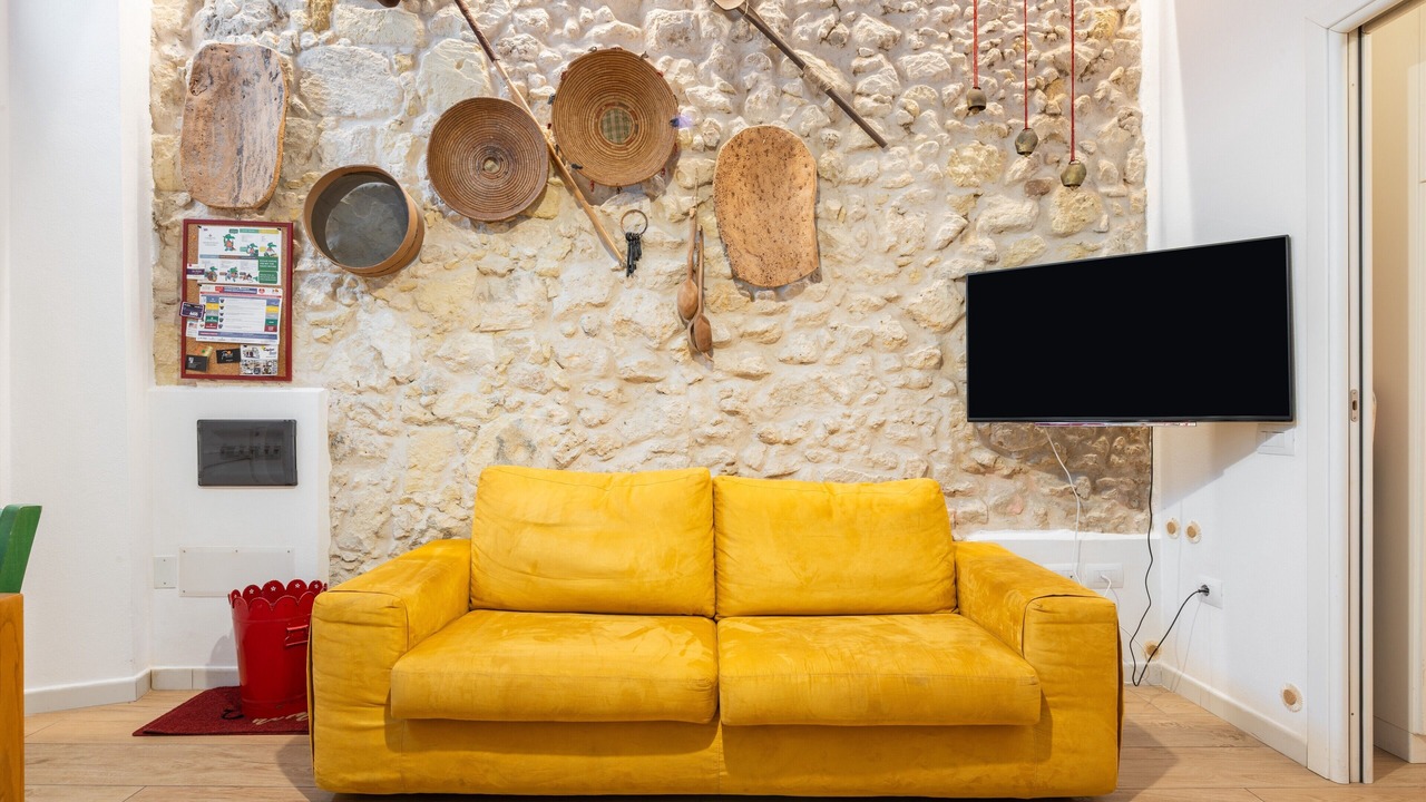 Photo of Livingroom in Historic Castle District