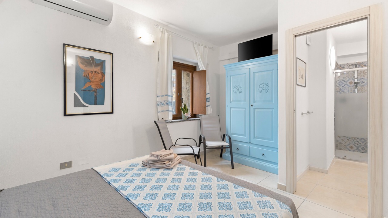 Photo of Bedroom in Oristano Historic Centre